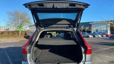 Volvo Xc60 2.0 B4D Momentum 5dr Geartronic Diesel Estate